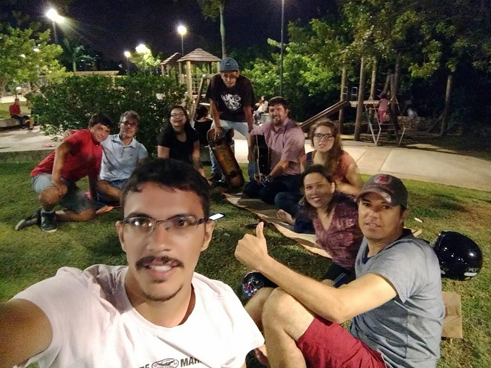 Reunião dos jovens – Praça da Beira Rio!